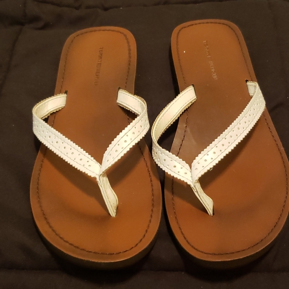 tommy hilfiger sandals white